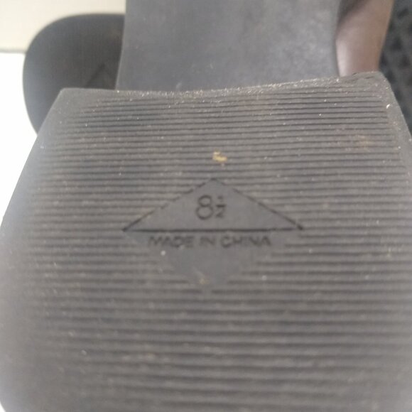 Women’s Aerologysport by Aerosols Size 8 1/2 Slip Ons - Picture 8 of 9